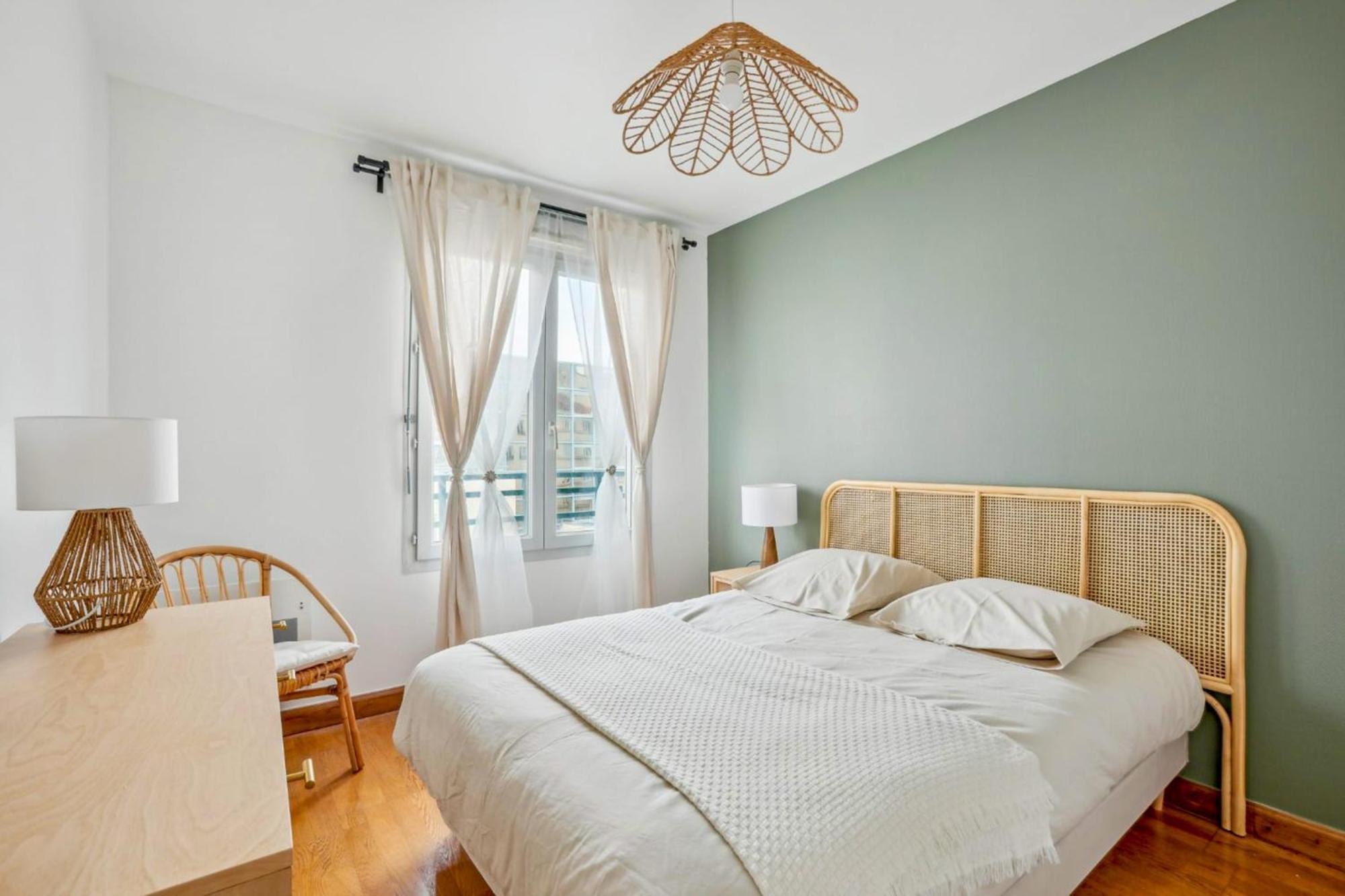 Appartement Charming 6-person Pied-a-terre In Cuire Caluire-et-Cuire